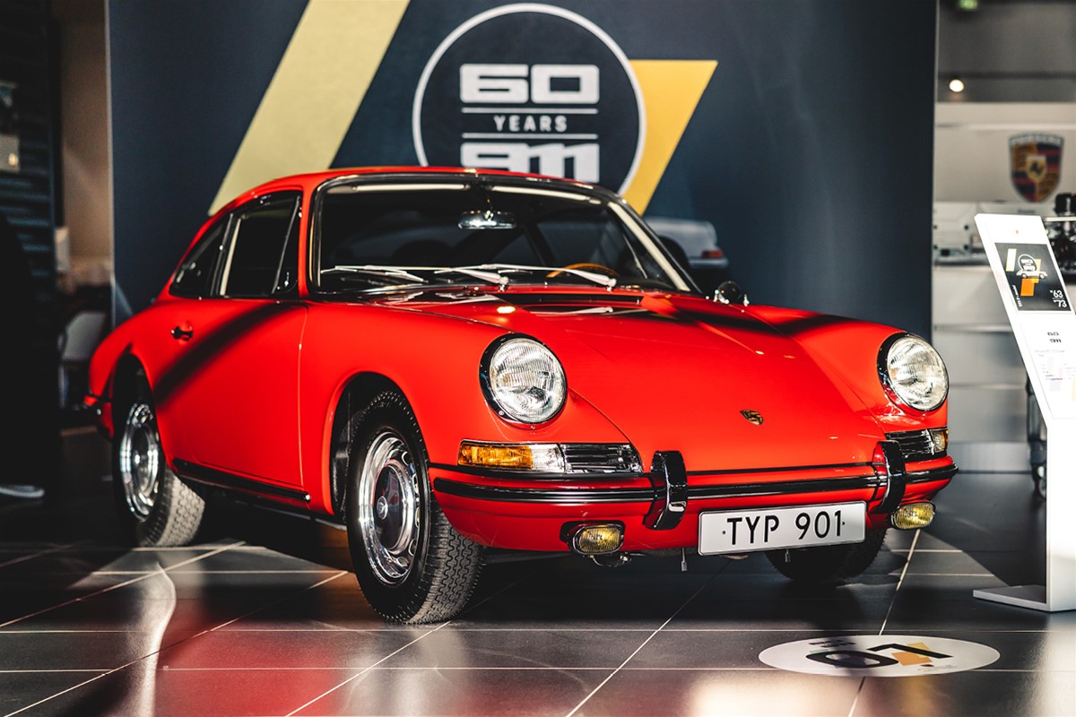 Porsche Centrum Gelderland 60 years Porsche 911 Exposition A3